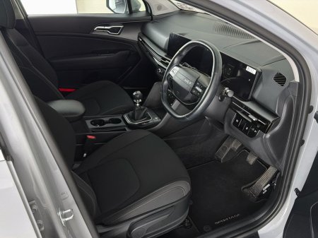 2025 Kia Sportage - photo 20