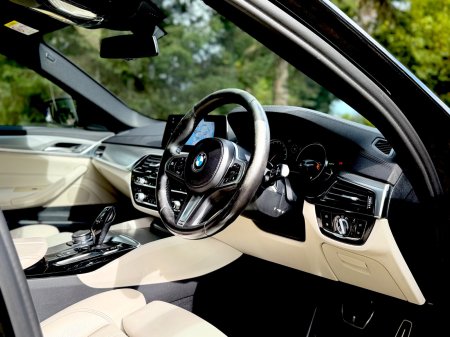 2018 BMW 5-Series - photo 16