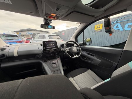 2021 Citroen Berlingo - photo 58