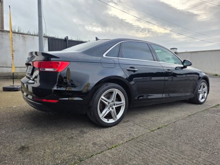 2017 Audi A4 - photo 6