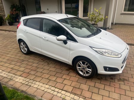 2015 Ford Fiesta - photo 11