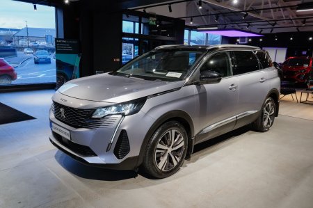 2023 Peugeot 5008 - photo 5