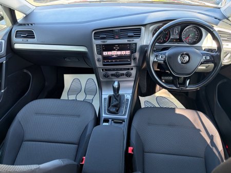 2017 Volkswagen Golf - photo 2