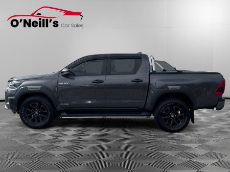 2021 Toyota Hilux - photo 5