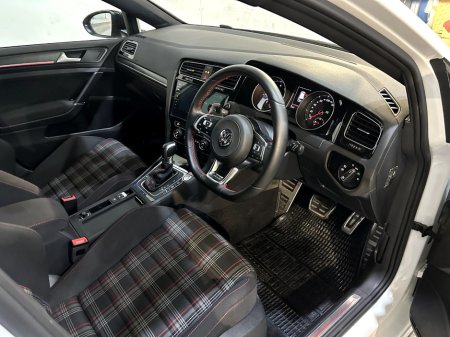 2017 Volkswagen Golf - photo 10