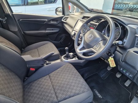 2016 Honda Jazz - photo 15