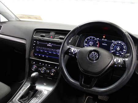 2019 Volkswagen Golf - photo 15