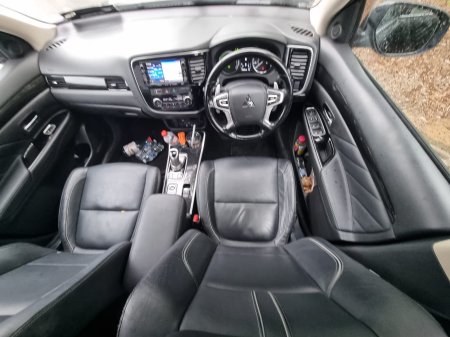 2017 Mitsubishi Outlander - photo 25