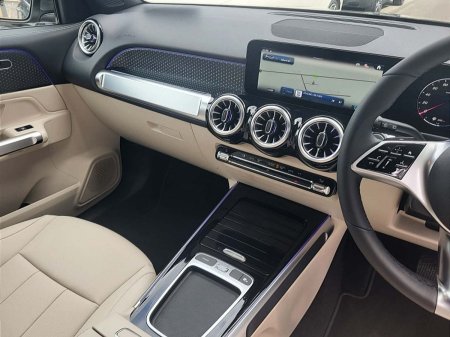 2026 Mercedes-Benz GLB - photo 14