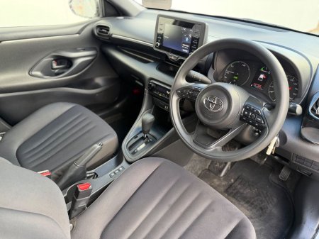 2020 Toyota Yaris - photo 7