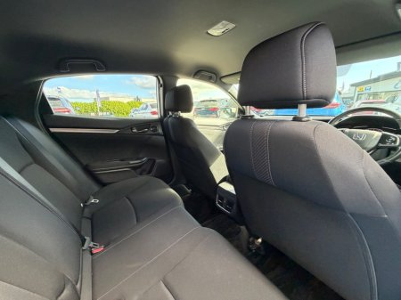2019 Honda Civic - photo 36