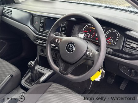 2021 Volkswagen Polo - photo 9