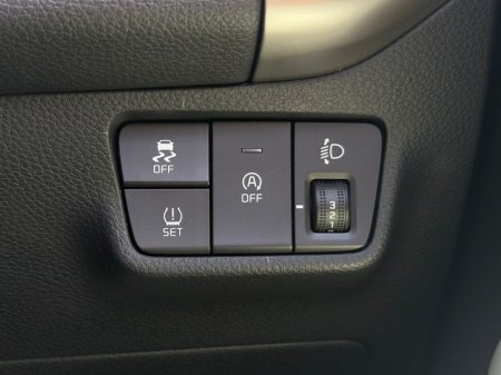 2026 Kia Stonic - photo 24