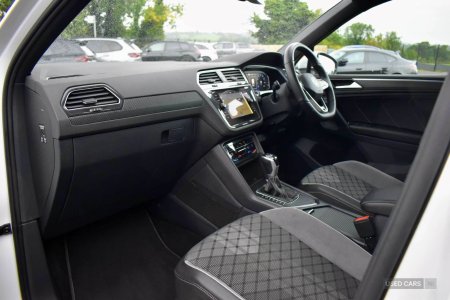 2022 Volkswagen Tiguan - photo 12