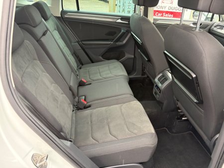 2017 Volkswagen Tiguan - photo 12