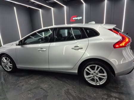 2018 Volvo V40 - photo 10