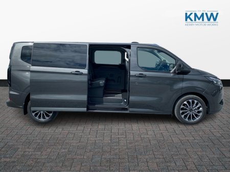 2026 Ford Tourneo Custom - photo 5
