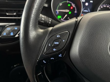 2022 Toyota C-HR - photo 15