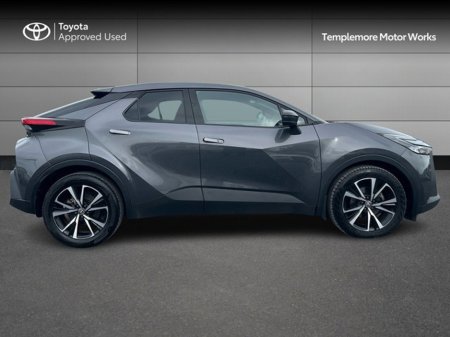 2024 Toyota C-HR - photo 3