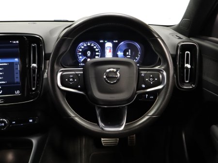 2020 Volvo XC40 - photo 16