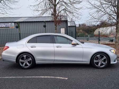 2019 Mercedes-Benz E-Class - photo 11