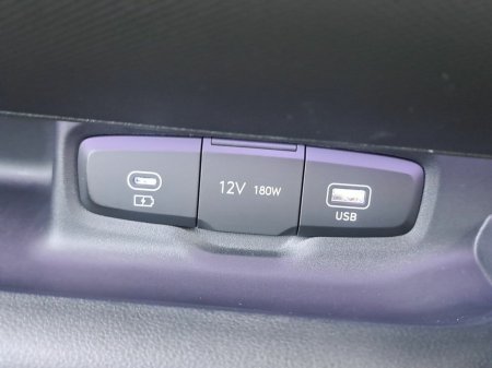 2027 Hyundai INSTER - photo 30