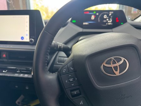 2024 Toyota Prius - photo 11