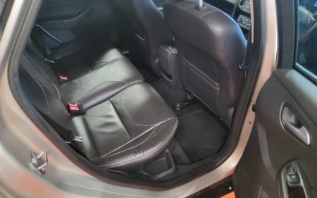 2017 Ford Focus - photo 10