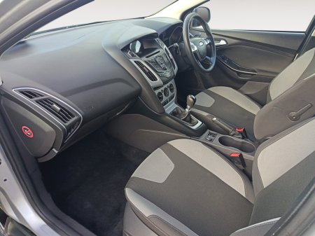 2014 Ford Focus - photo 15