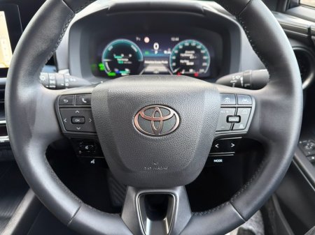 2025 Toyota C-HR - photo 17