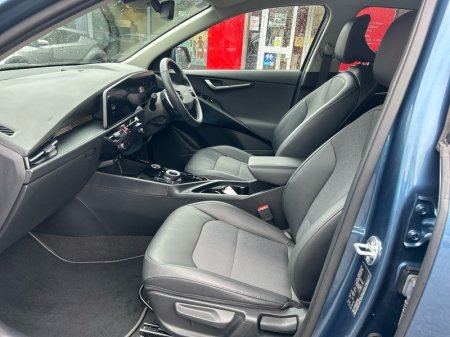 2023 Kia Niro - photo 6