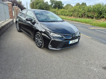 2021 Toyota Corolla Luna Sport Hybrid Automatic