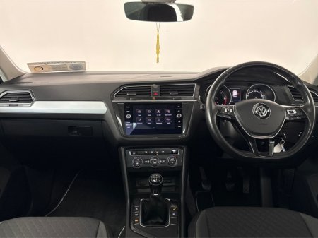 2018 Volkswagen Tiguan - photo 25