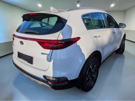 2020 Kia Sportage - photo 2