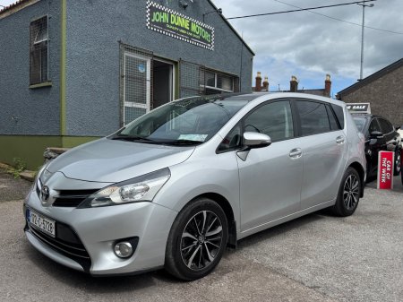 2017 Toyota Verso 1.6 D-4D 112bhp Sol SkyView 7 seater