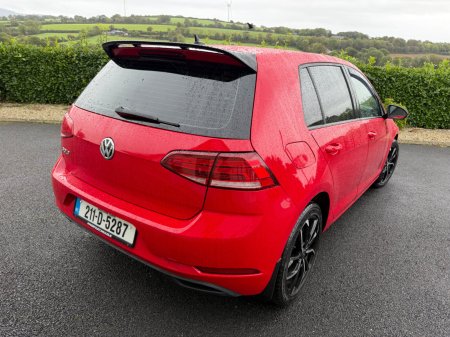 2021 Volkswagen Golf - photo 3