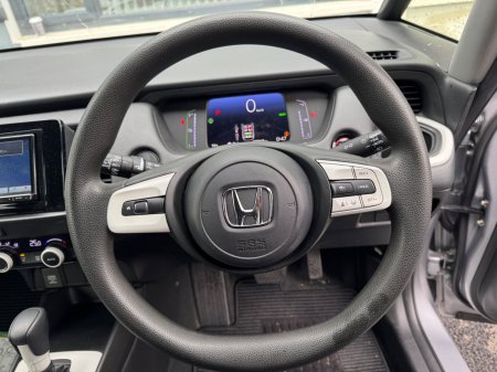 2021 Honda Fit - photo 8