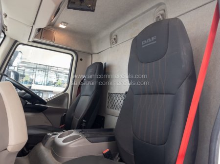 2020 DAF LF 230 - photo 30
