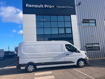 2025 Renault Master - photo 4