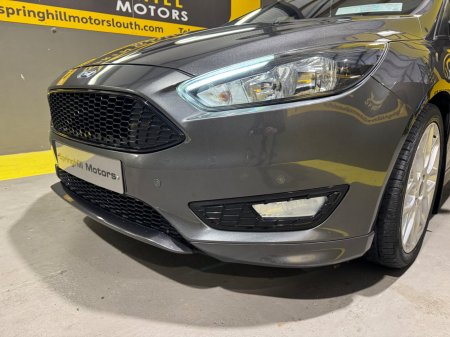 2017 Ford Focus - photo 14