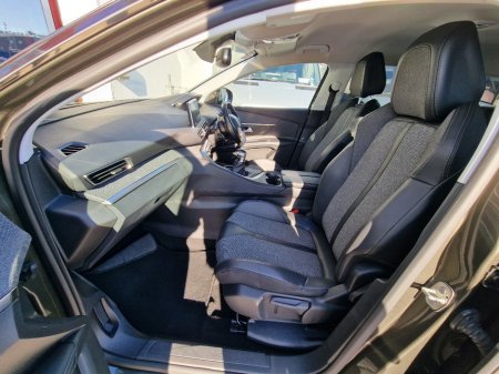 2020 Peugeot 5008 - photo 29