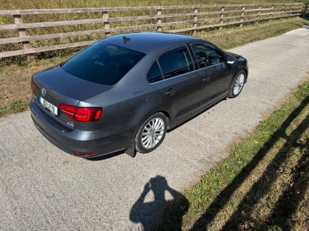 2016 Volkswagen Jetta - photo 8