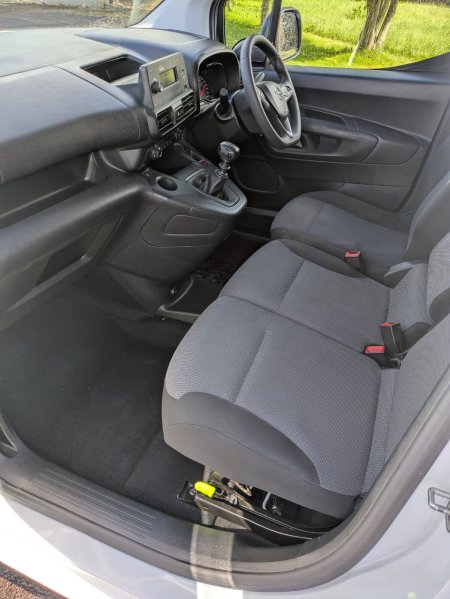 2022 Opel Combo - photo 16