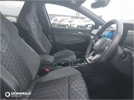 2024 Volkswagen Golf - photo 8