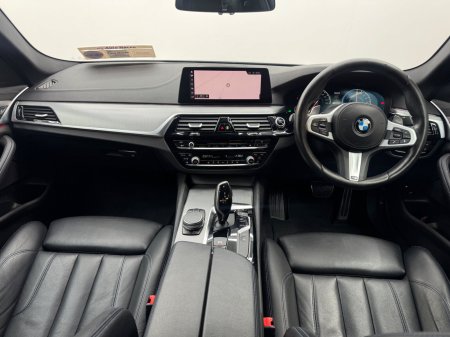 2018 BMW 5-Series - photo 10