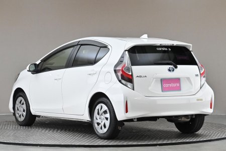 2020 Toyota Aqua - photo 6