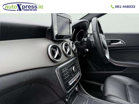 2018 Mercedes-Benz CLA - photo 2