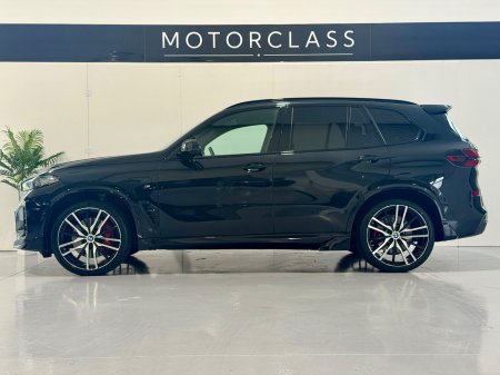 2023 BMW X5 - photo 4