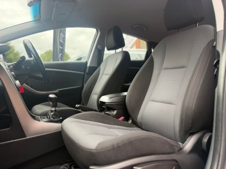2016 Hyundai i30 - photo 17