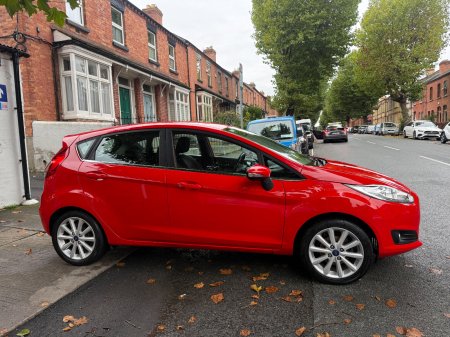 2017 Ford Fiesta - photo 4